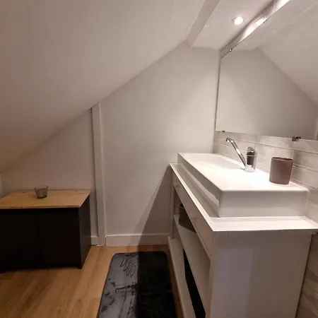 Les Murmures De La Foret Samoussy