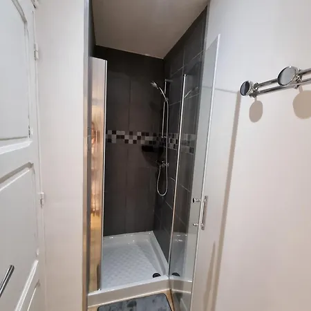 Les Murmures De La Foret Samoussy