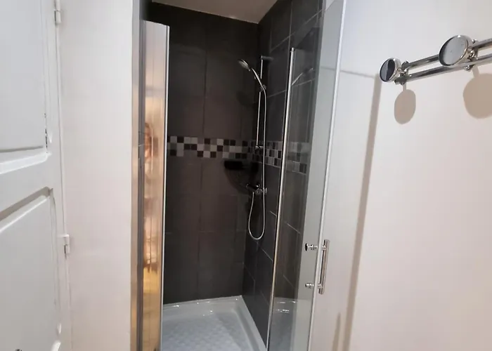 Les Murmures De La Foret Samoussy