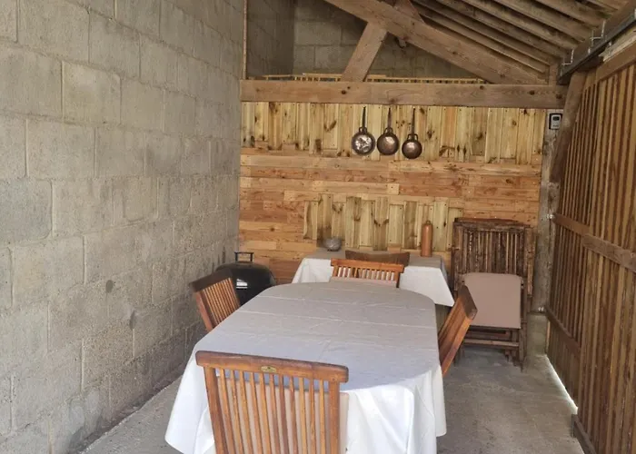 Les Murmures De La Foret Samoussy